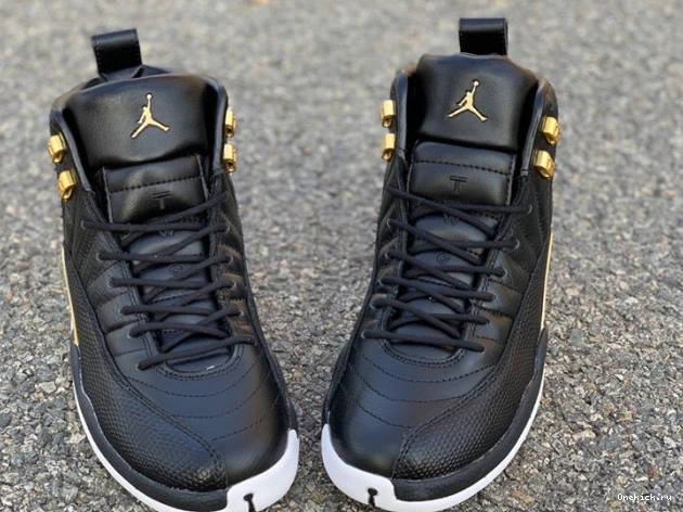 One Kick 'Reptile' Metallic AO6068-007 Air Jordan Retro 12 Gold-White Black 0725